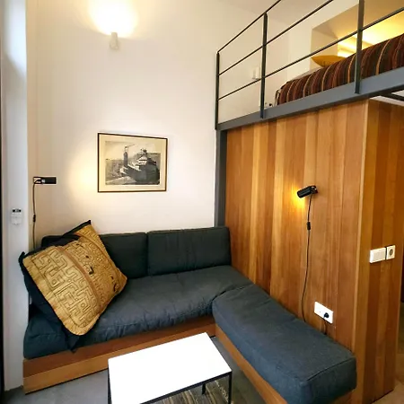Stijlvolle Loft Met Patio In De Acropolis Buurt Apartment Athens Exterior photo