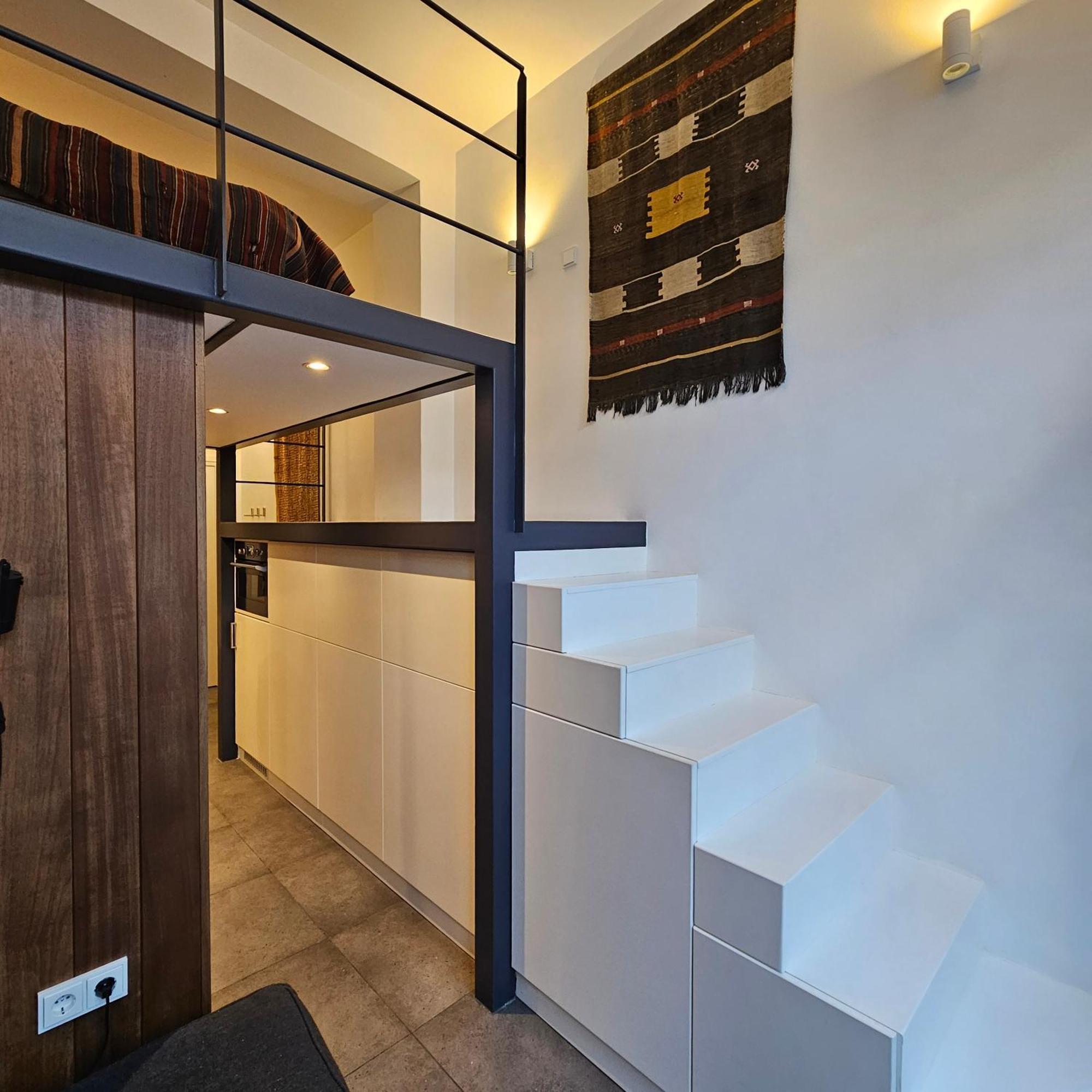 Stijlvolle Loft Met Patio In De Acropolis Buurt